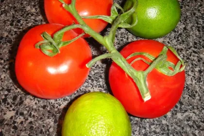 yellow green red jigsaw puzzle