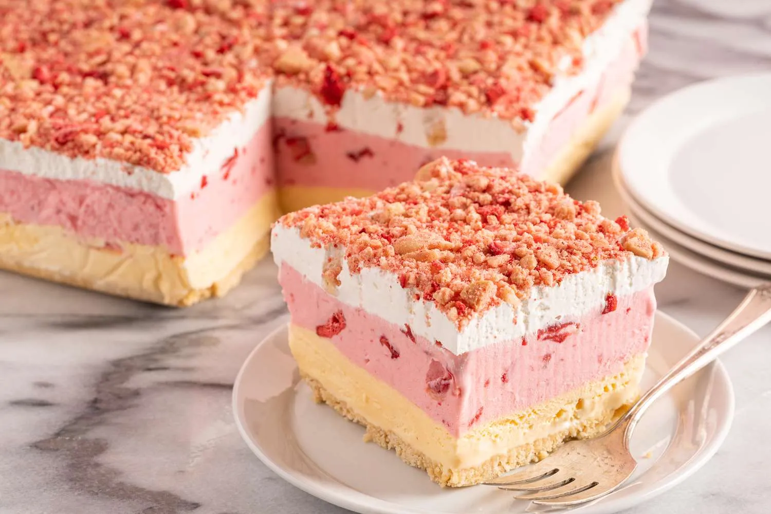 Strawberry Icecream Cake