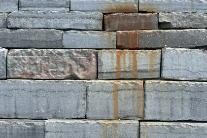 Concrete block wall jigsaw puzzle