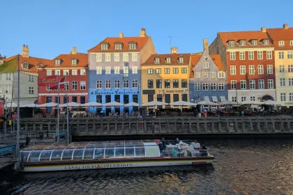 travel jigsaw puzzle