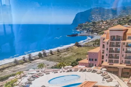 Hotel view jigsaw puzzle