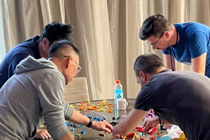 Teamwork jigsaw puzzle jigsaw puzzle