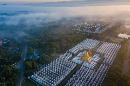 Jigsaw puzzle of Misty Temple Landscape