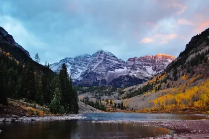 Jigsaw puzzle of Mountain Sunset Reflections