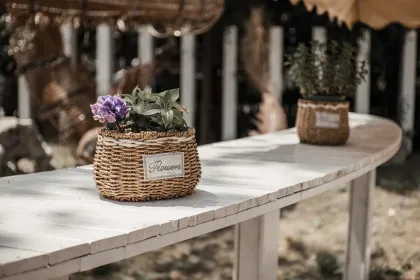 Jigsaw puzzle of Outdoor Table with Flower Basket