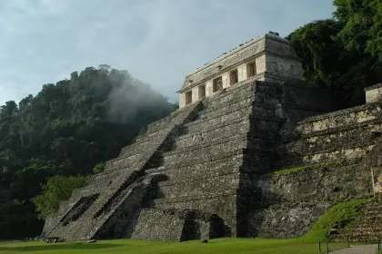 Jigsaw puzzle of Ancient Mayan Temple Ruins