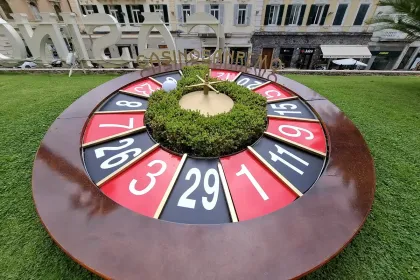 casino jigsaw puzzle