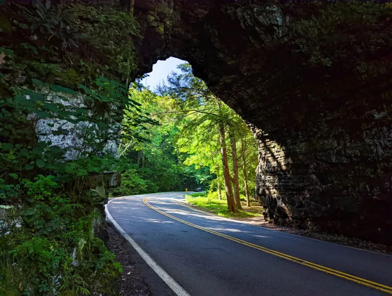 Backbone Rock Tunnel