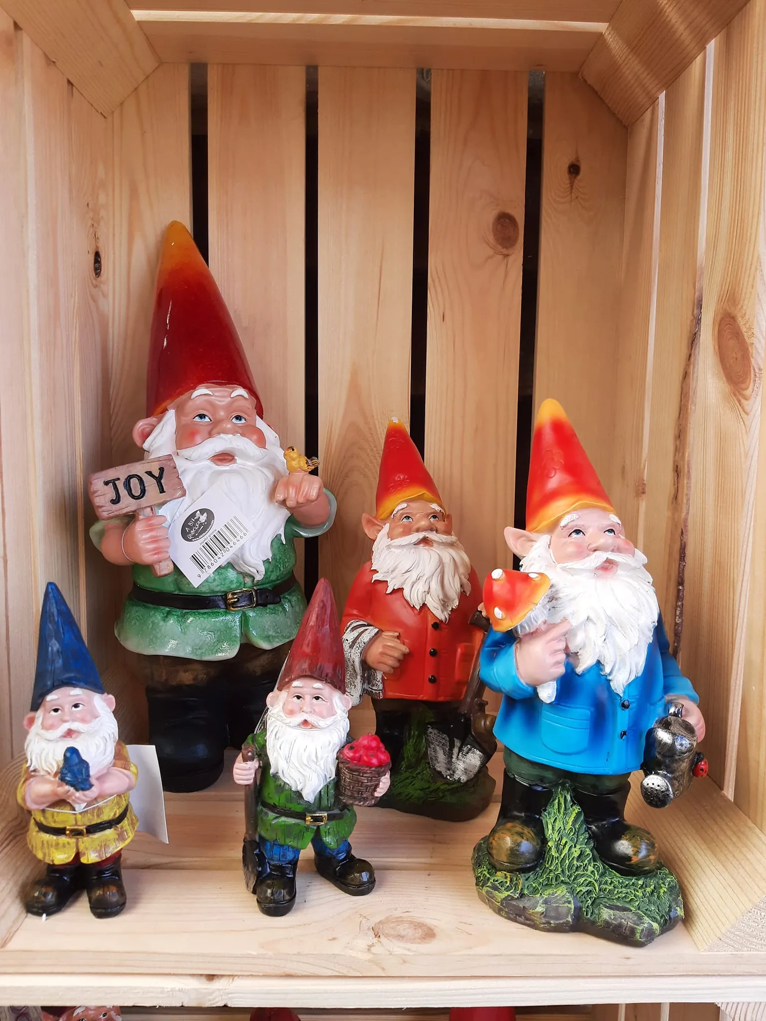 garden gnomes
