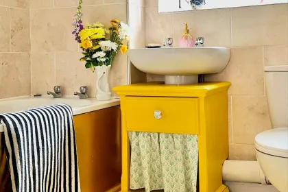 Bathroom jigsaw puzzle