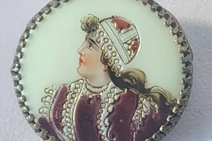 pin badge jigsaw puzzle