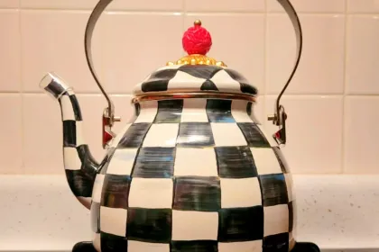 teapot jigsaw puzzle